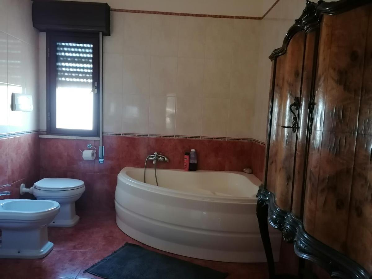 Gmb Villa Rosy Джеля Екстериор снимка