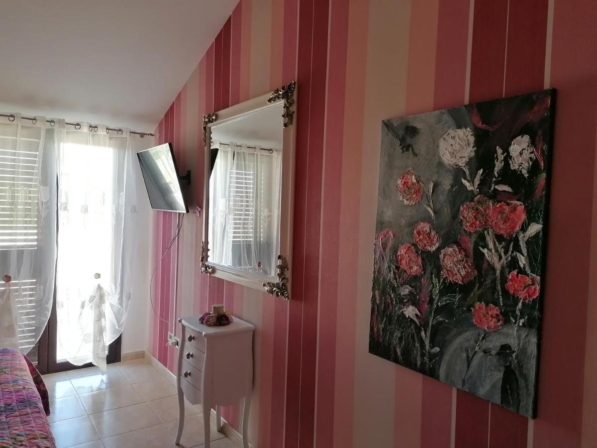 Gmb Villa Rosy Джеля Екстериор снимка